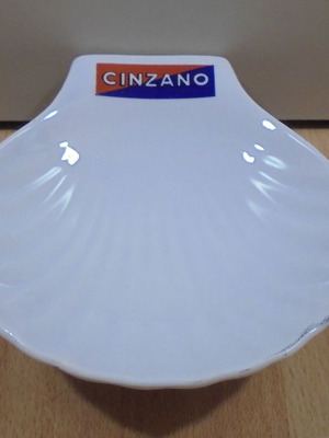 Cinzano Βερμούτ μεταχειρισμένο παλιό διαφημιστικό κεραμικό μπολ σε σχήμα κοχυλιού
