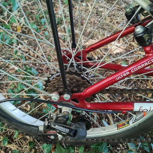 Foldo 20 Inch Folding Bicycle like new, red, 6 speeds