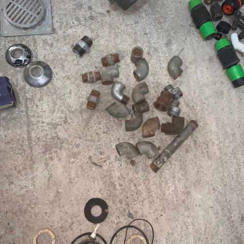 Various old hydraulic parts used