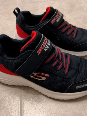 Skechers Παιδικά Αδιάβροχα Αθλητικά Παπούτσια νούμερο 35 Σαν Καινούργιο