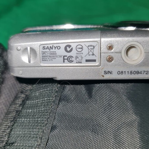 Sanyo 10 Mgp Camera used with memory card and battery