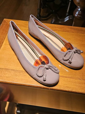 Pretty Ballerinas ballet flats used, mocha color, size 40