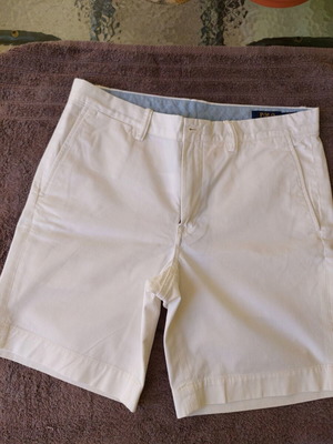 Ralph Lauren Bedford stretch straight fit chinos shorts 9" white and beige, size 33