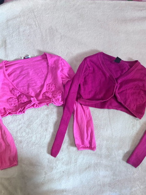 Girls set of two pink cardigans 5-6 years like new