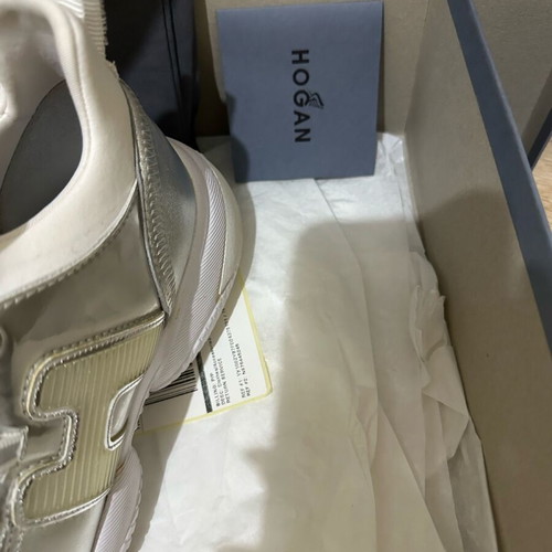 Hogan sneakers 37.5 white - silver like new