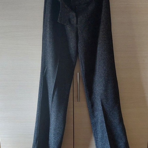 Vintage Kanellis women's wool suit like new, black gray