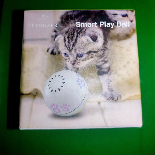Smartball Cat Toy like new