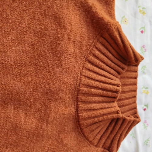 Pullover with embroidered designs like new, brown, size S