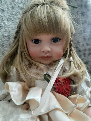 Reborn doll like new, very sweet blonde 60cm