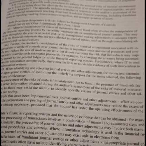 English Financial Terminology B’ academic book like new