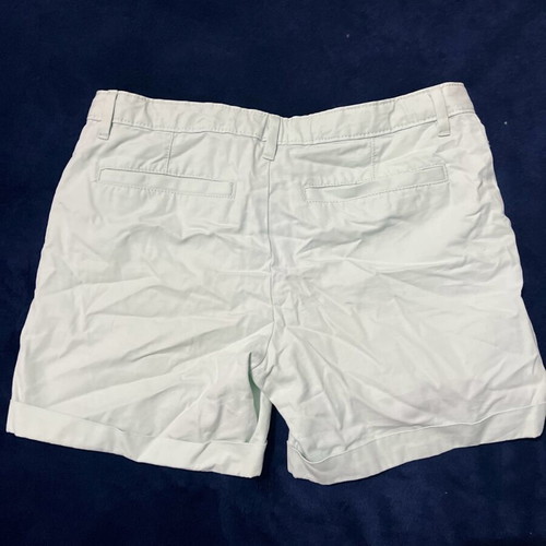 Gap shorts like new, size 16, soft pistachio color