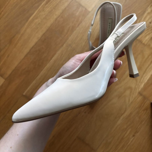 Corina cream iridescent high heeled slingbacks size 36 like new