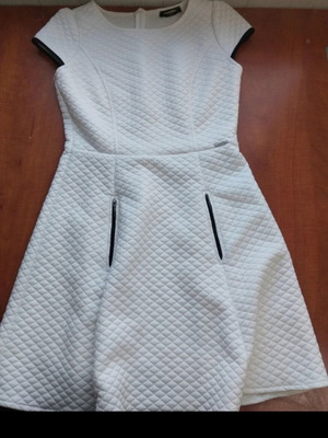 Quilted dress white with black details used Matis