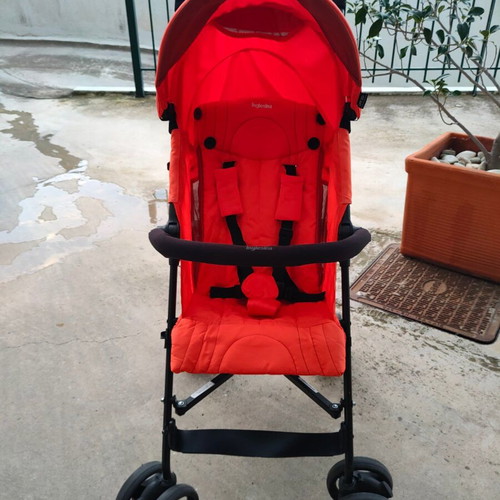 Inglesina Blink stroller like new, coral color, lightweight