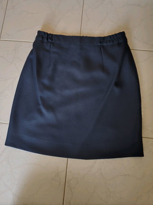 Blue skirt with elastic waist like new, size S