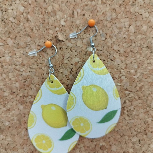 Lemon Drop earrings new, white and yellow