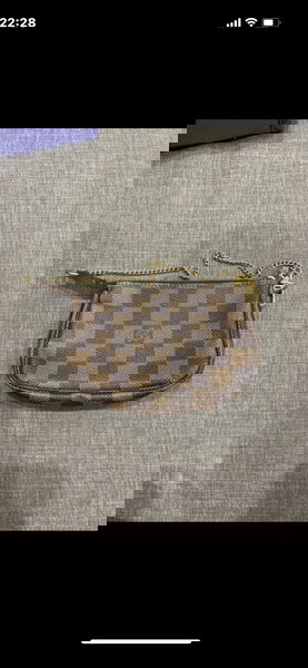 Louis Vuitton mini pochette accessories damier
