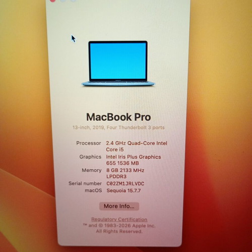 Apple MacBook Pro like new, 13-inch laptop