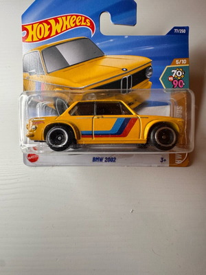 Hot Wheels BMW 2002 70s VS 90s καινούργιο