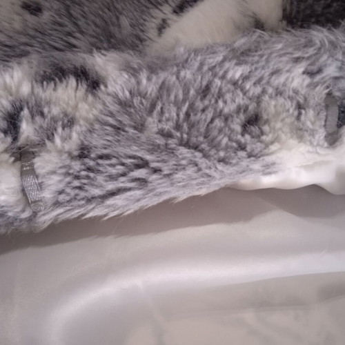 Synthetic fur for 4-5 years old, new, size 98 cm