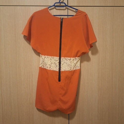 Jumpsuit jovonnista new, orange short romper