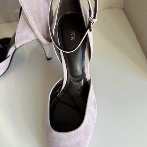 Zara suede leather pumps with ankle strap size 40, new, pink beige