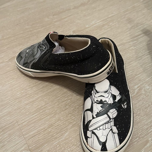 Zara kids shoes Star Wars used, size 34-35, black and white