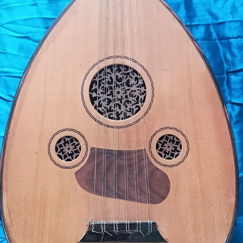 Handmade oud in like new condition