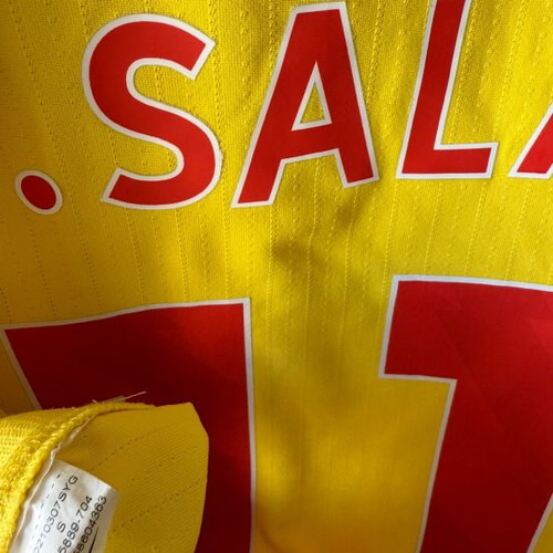 Liverpool Mo Salah Player Edition Shirt S like new