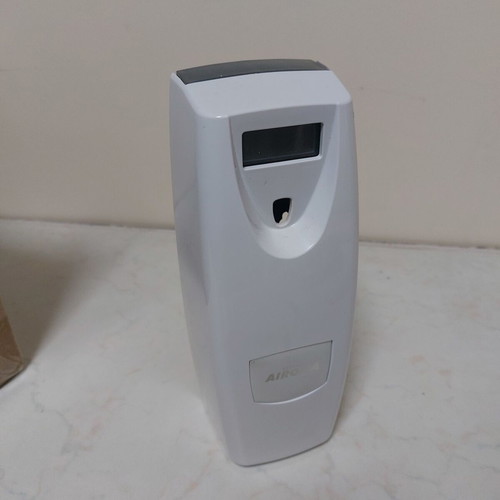 Automatic air freshener device new with programming and display