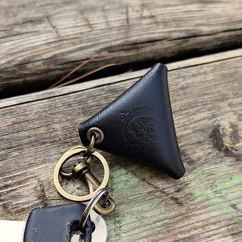 Handmade keychain case by Cabotin leather artisan new