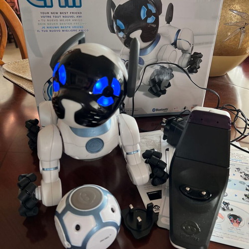 Wowwee Robot Chip 0805 used