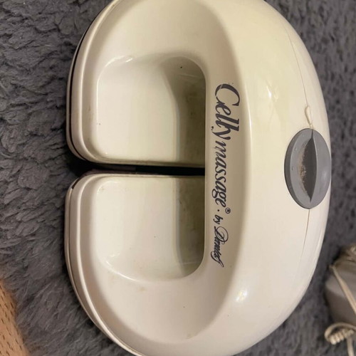 Cellymassage Handheld Massage Device like new for cellulite and circulation