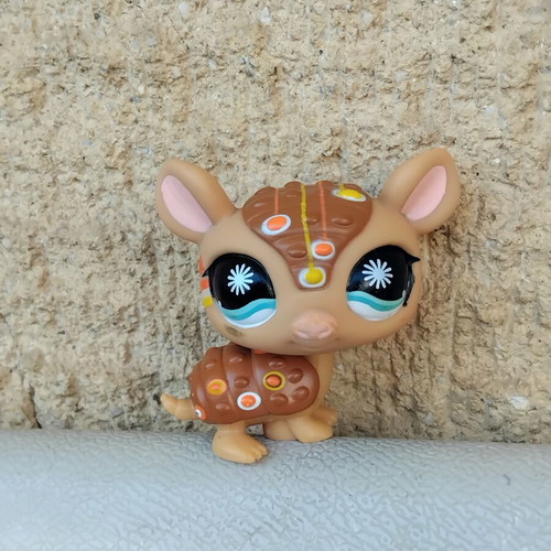 Littlest Pet Shop Hasbro figure like new
