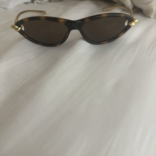Bottega Veneta sunglasses like new, black and brown