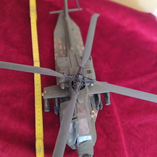 Boeing AH 64 Apache model helicopter used, scale 1/32 by Revell