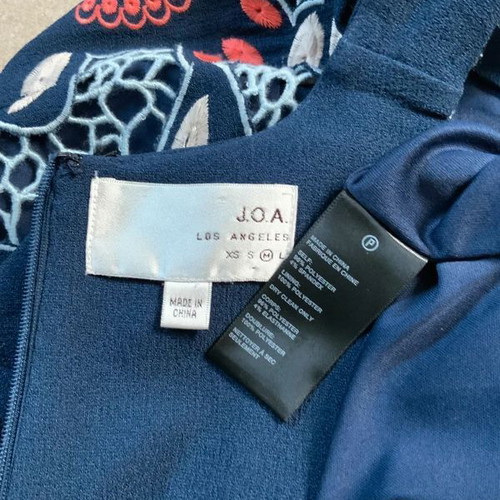 J.O.A Los Angeles sleeveless dress like new, size M, blue