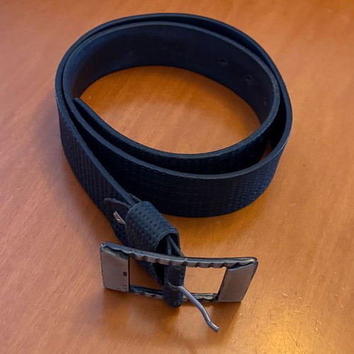 Leather Men's Belt with Metal Buckle, Like New, Black, Size 75