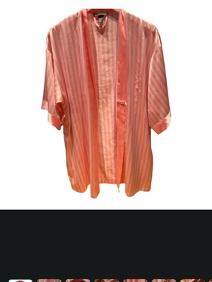 Victoria's Secret satin short robe with piping, white and pink