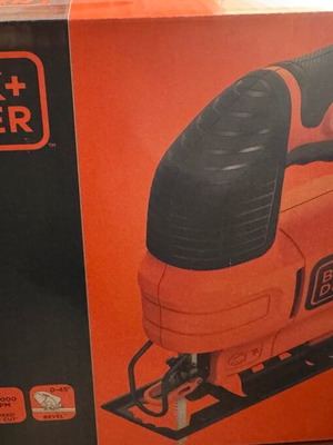 Black + Decker σέγα 520w καινούργια σφραγισμένη αχρησιμοποίητη