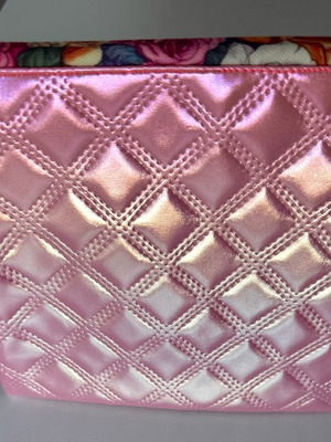 Handmade toiletry bag new, small size, pink pearlescent