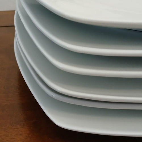 Square shallow serving plates used, set of 6, porcelain 27x27 cm