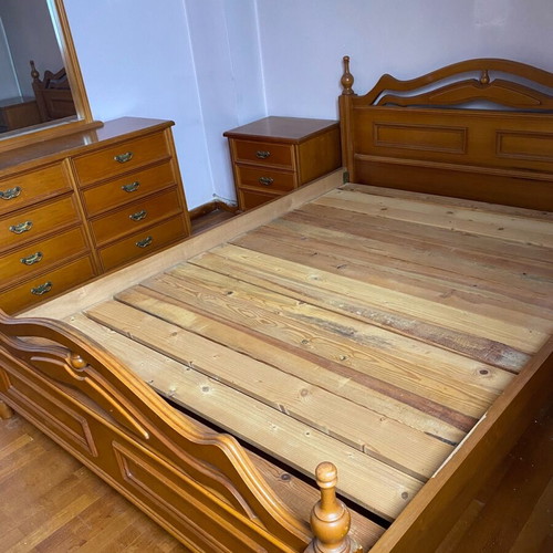 Bedroom furniture set used with double bed, 2 nightstands and dresser with mirror