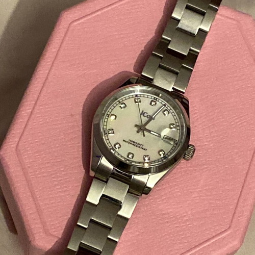 Jcou wristwatch like new, silver women's