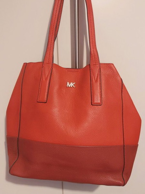 Michael Kors leather bag like new, burgundy and red