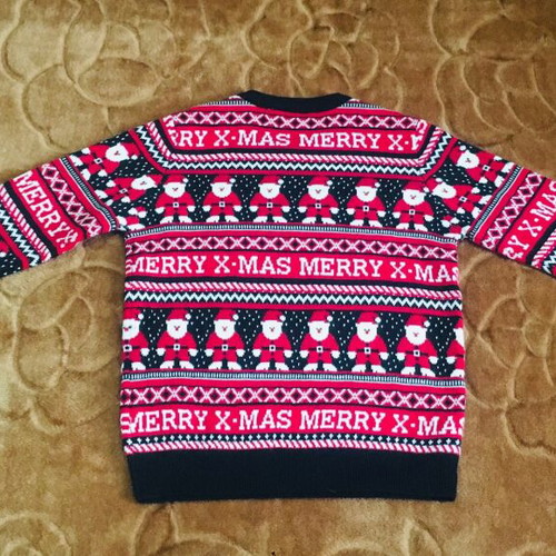 Christmas knitted sweater unused for boys 8-10 years