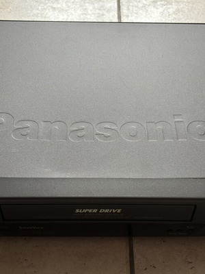 Panasonic NV-HD630EG Video Cassette VHS Player used