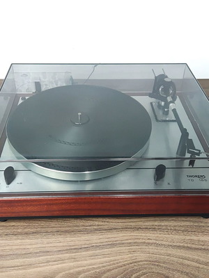 Thorens TD-165 turntable used, belt-drive, vintage audiophile