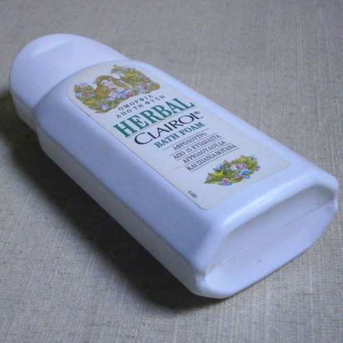 Clairol Herbal Bath Foam 300ml new without box