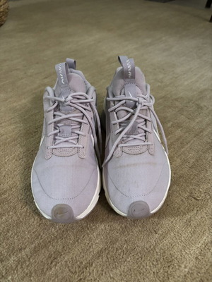 Nike Air Max women's sneakers like new, size 40, lilac